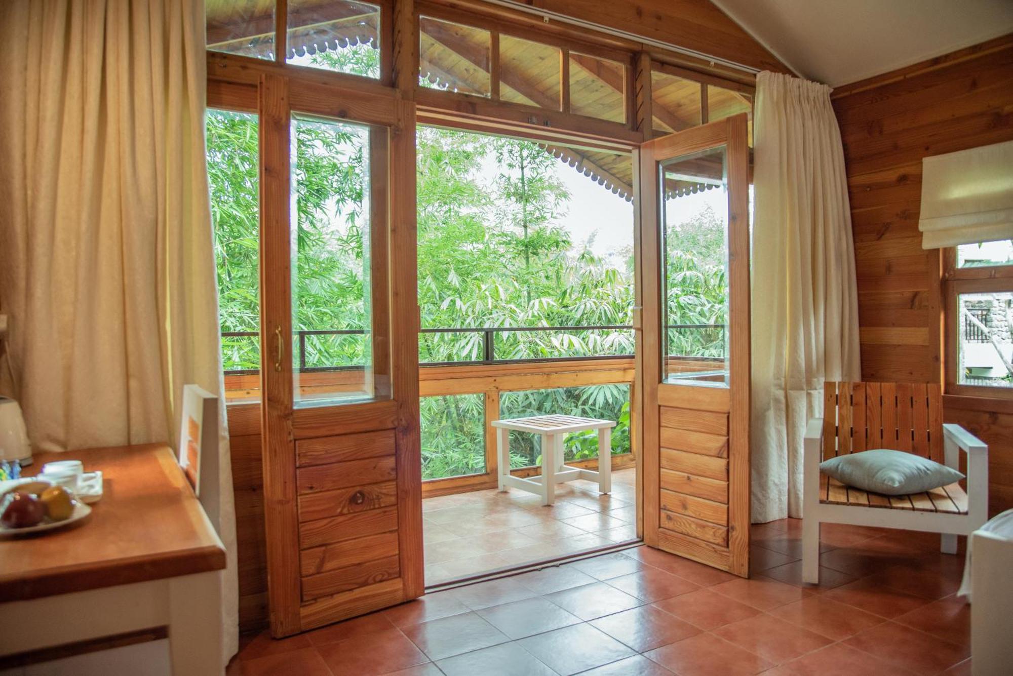 Misty Mountain Experience By Perfect Stays Pīrmed Buitenkant foto