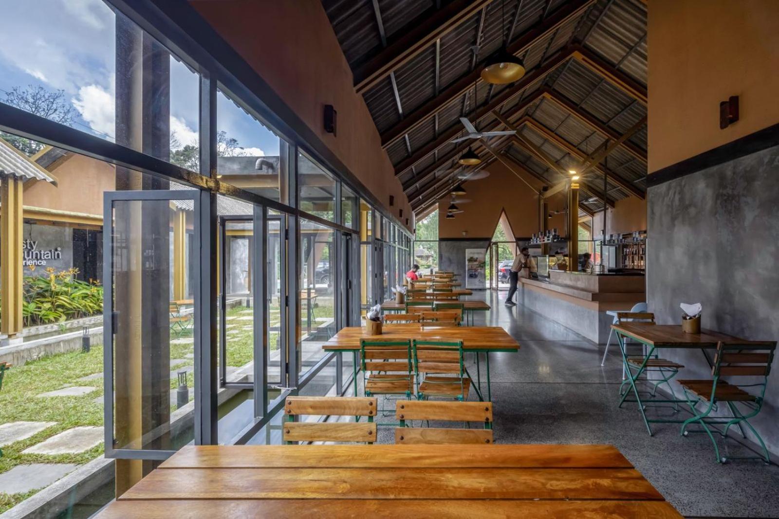 Misty Mountain Experience By Perfect Stays Pīrmed Buitenkant foto